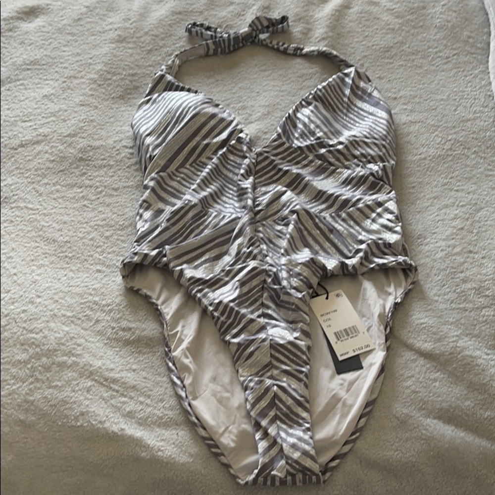 BCBGMAXAZRIA || One Piece Bathing Suit